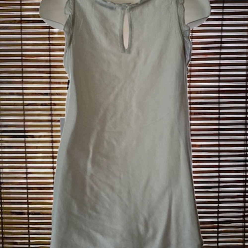 Dex White Sleeveless Blouse with Floral Embroidery, Ruffle Trim - NWT - Picture 3 of 13